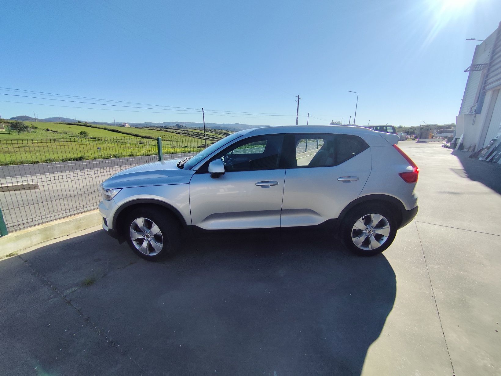 Volvo xc40 D4 caixa automática