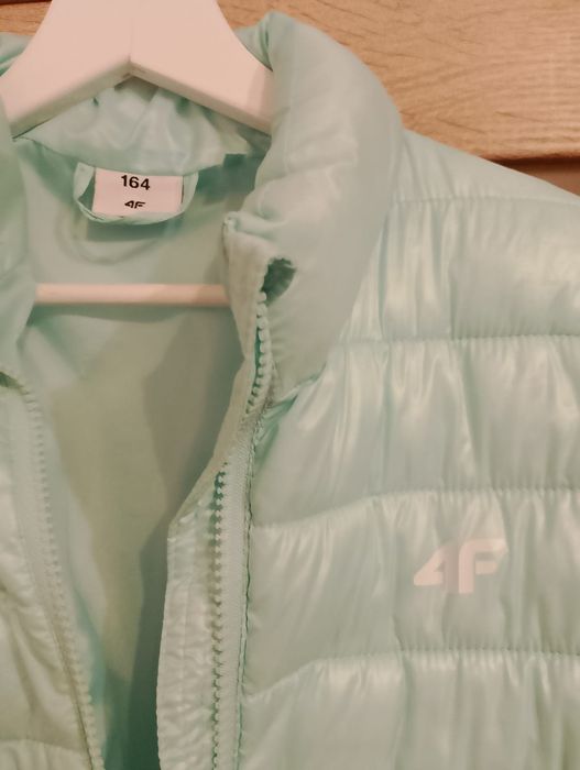 Kurtka wiosenna 4F rozmiar 164 tylko 45 zł