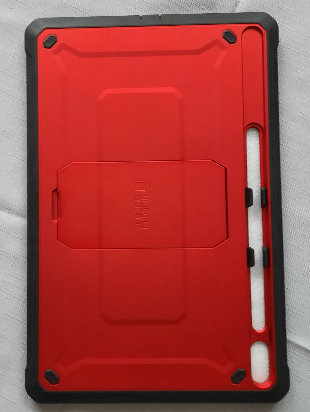 Etui na tablet nowy Unicorn Beetle