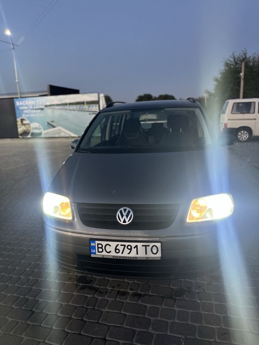 Продам Volkswagen Touran