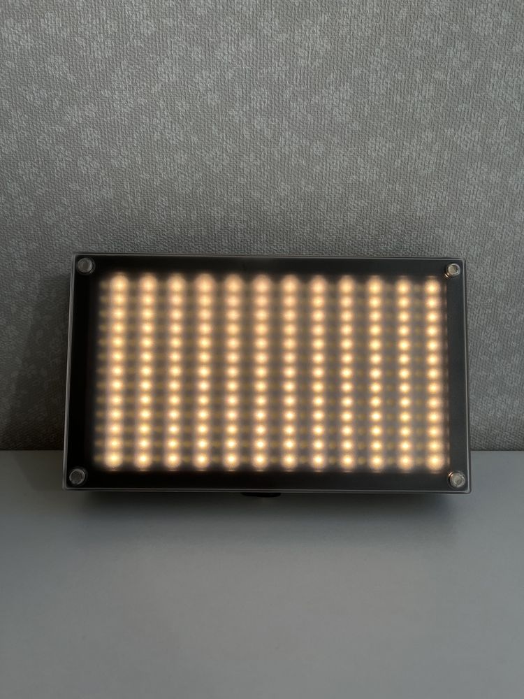 Накамерне світло накамерний свет Generay LED-7100T