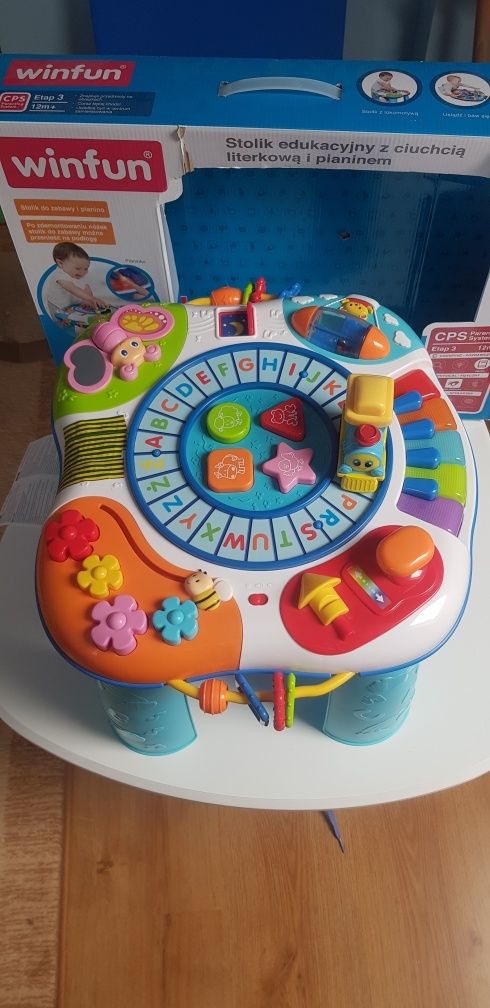 Stolik edukacyjny winfun