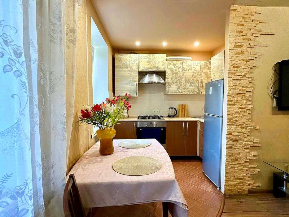 2кім. квартира - подобово. Центр, Лахті, Пушкіна. Посуточно