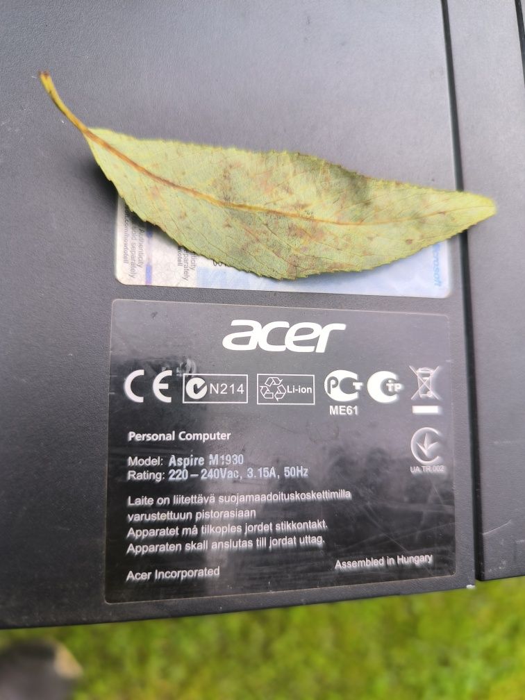 Komputer PC ( płyta z procesorem + obudowa )