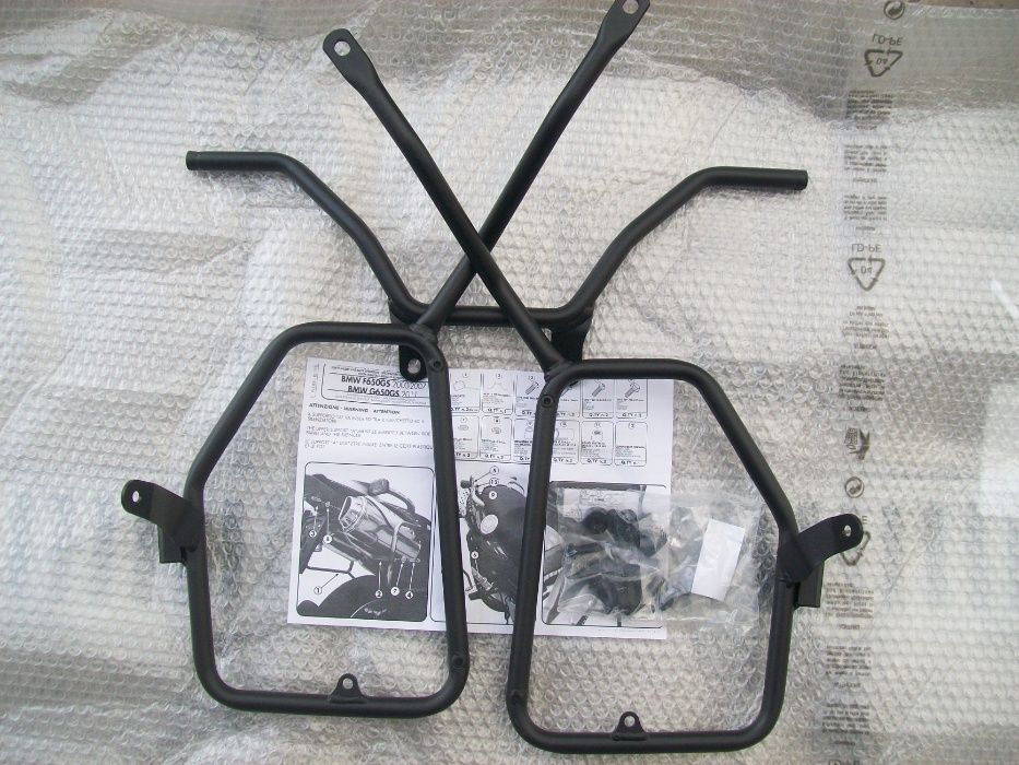 PL188 F650GS (00>07) i G650GS(11>17) GIVI stelaż kufrów bocznych BMW