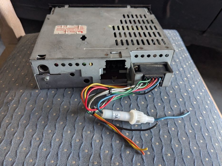 Radio Nissan dos anos 90