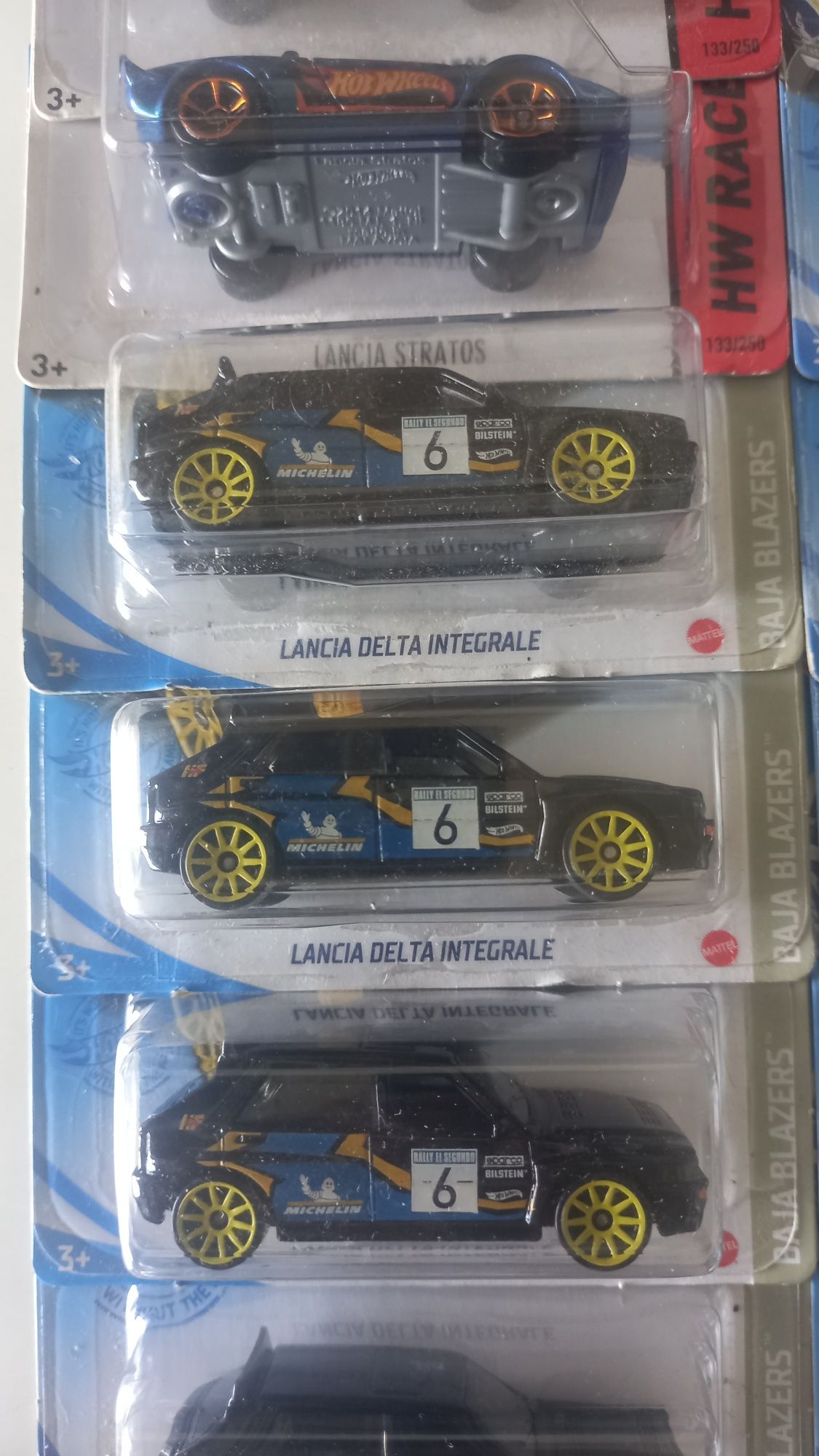 Lancia Delta Integrale vs Lancia Stratos Hot Wheels