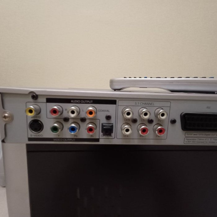 DVD-плеєр   XORO