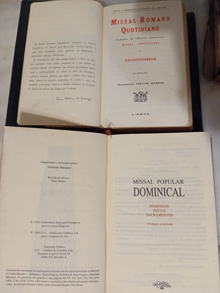 Conjunto de Bíblias/Missais Dominicais Antigos