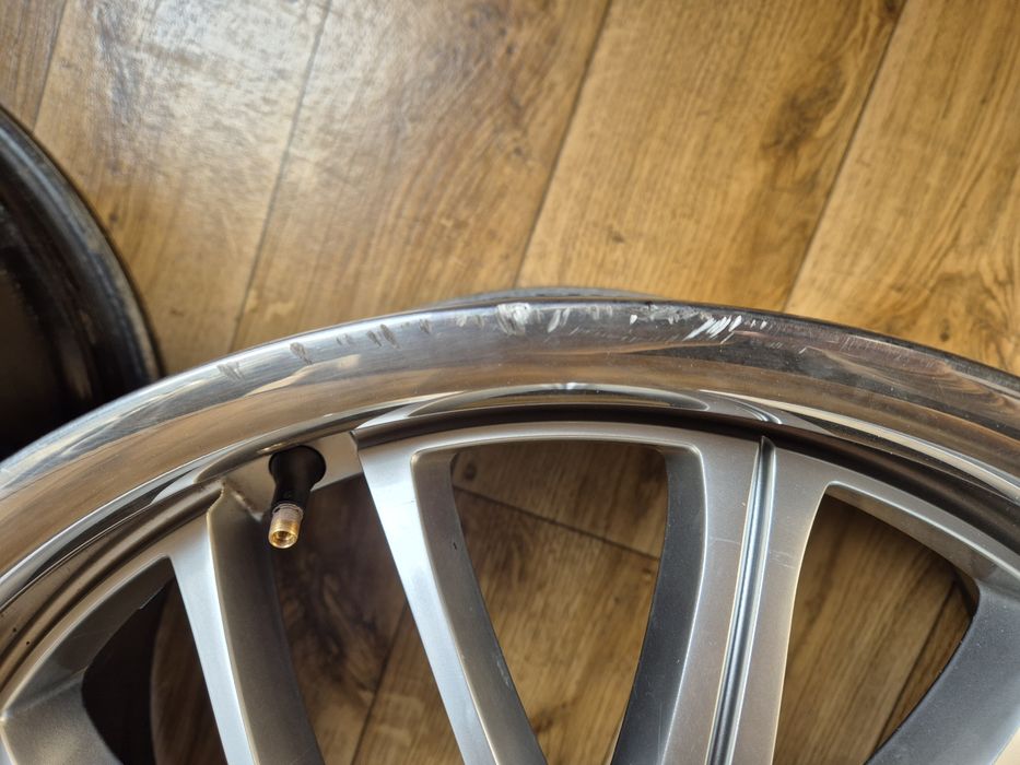 Alufelgi Platin 19Cali 5x108 et40 8j ot:72,6/65,1 /63,4