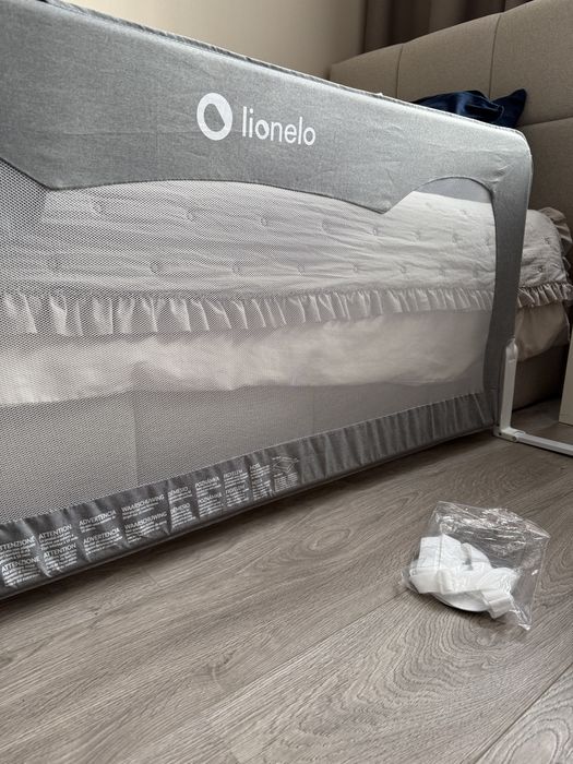 Захисний бортик для ліжка Lionelo (Ліонел)