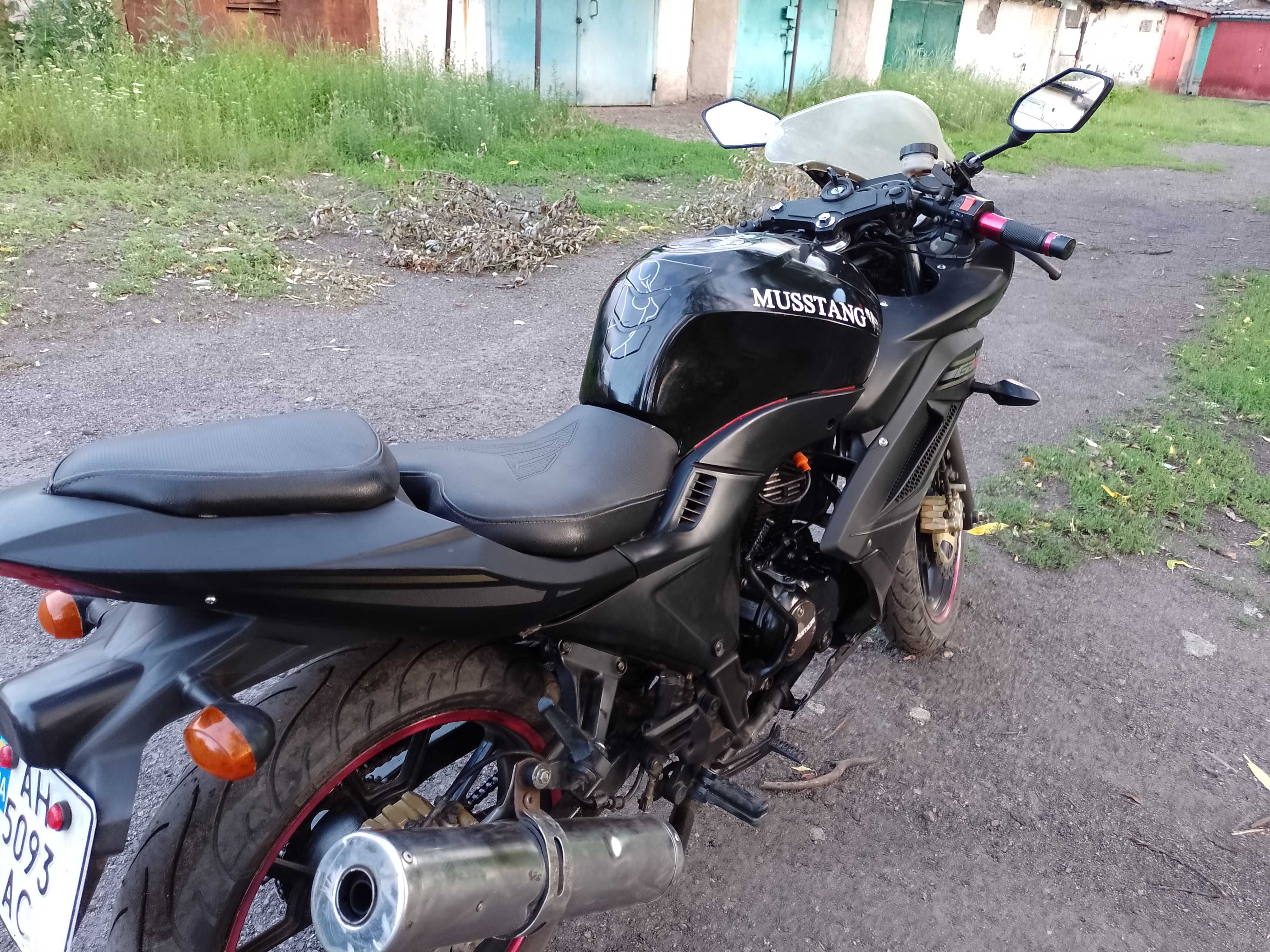 Очень СРОЧНО!!!Продам Musstang mt200-10