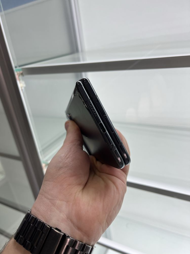 Google Pixel Fold Black