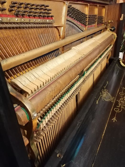 Sprzedam Niepowtarzalne wyjątkowe pianino