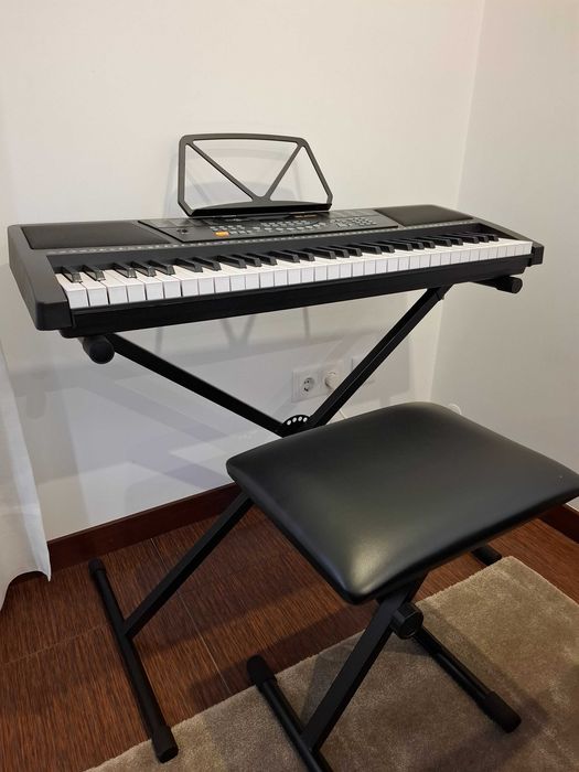 Teclado gear4music como novo