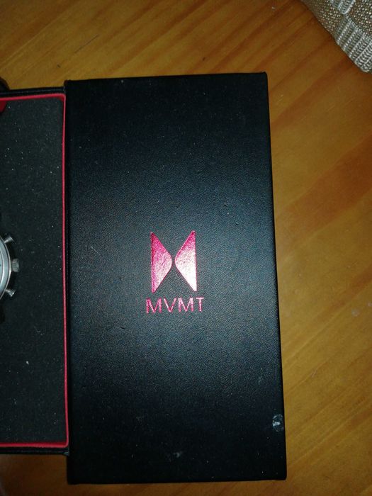 Hoje Relógio marca MVMT