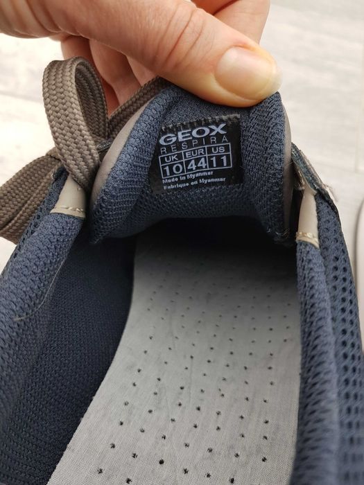 GEOX чоловічі кросівки р. 44-45