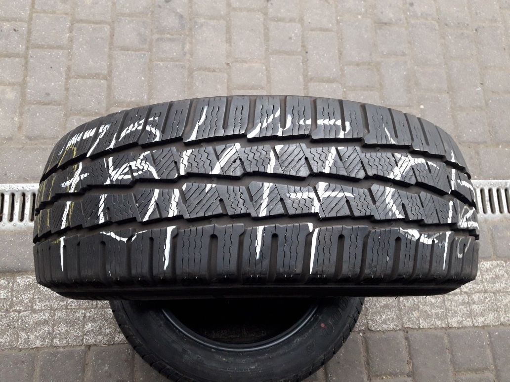 MICHELIN 215/60R17C 109/107T , pojedyńcza opona zimowa wzmacniana.