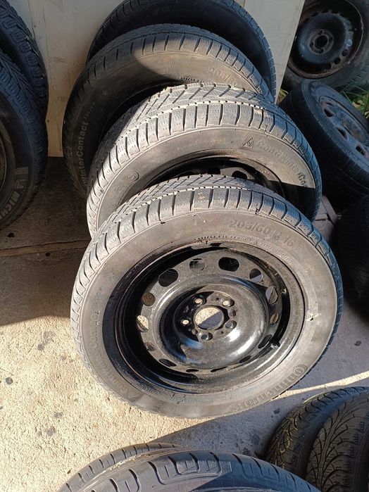 Koła felgi stalowe i aluminiowe 16 5×114.3 16 opony zimowe 205/60 r16