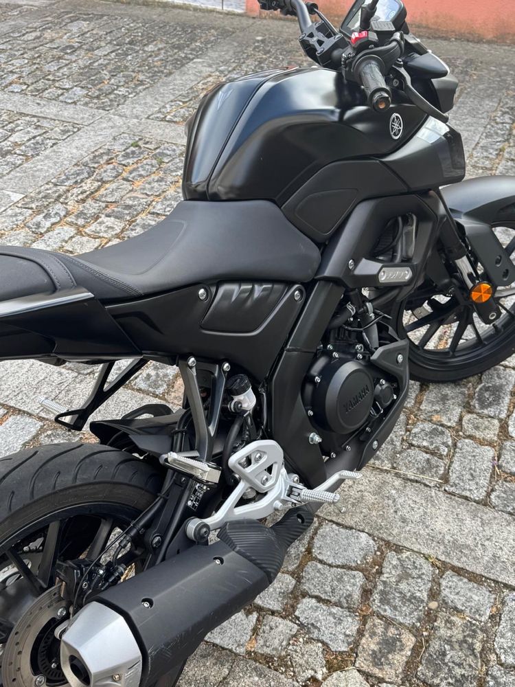 Yamaha mt 125 preta