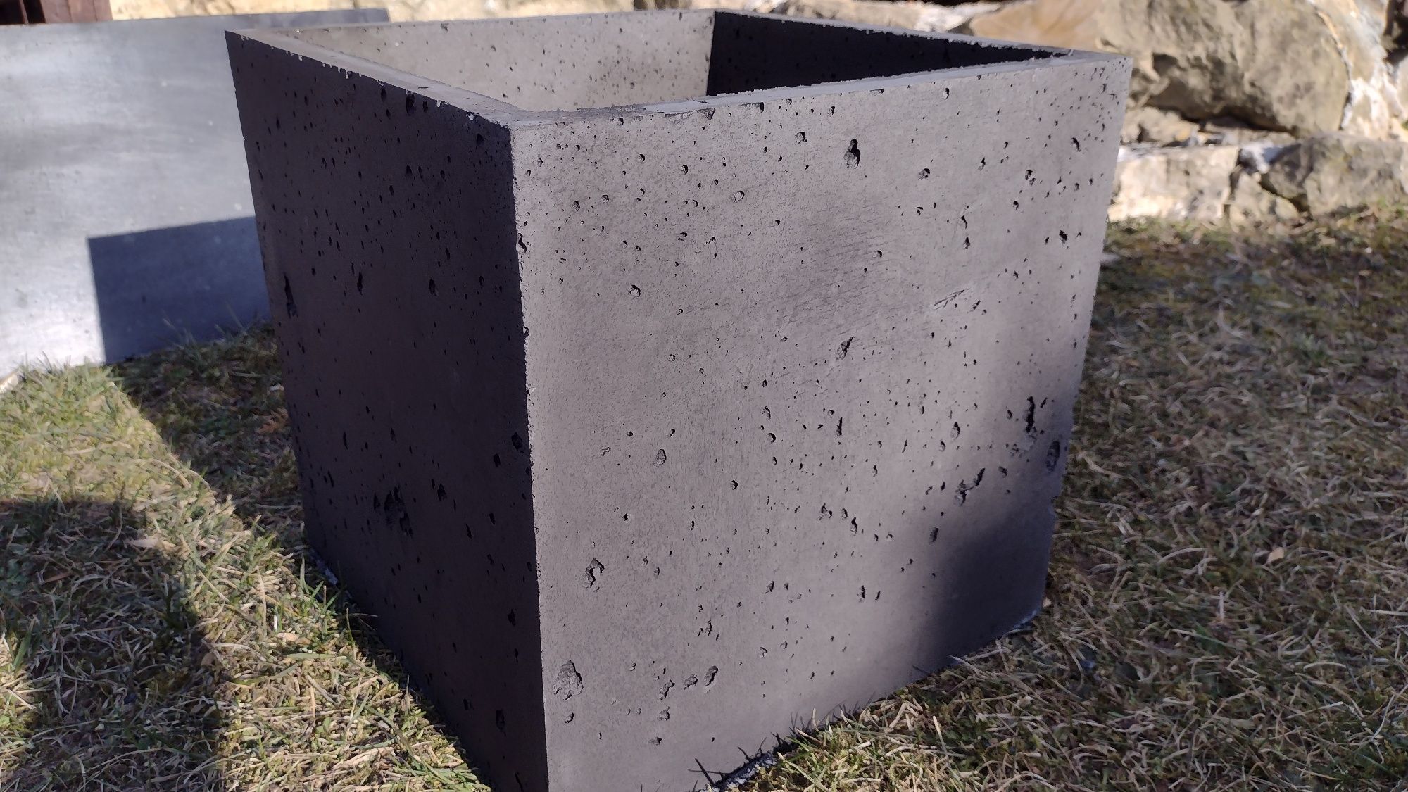 Sprzedam donice z betonu architektonicznego