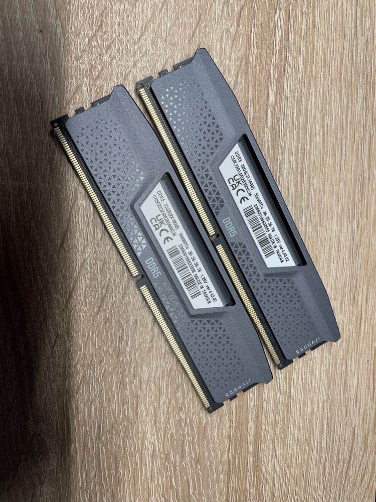 Модуль памʼяті Corsair DDR5 32GB (2x16GB) 5600Mhz Vengeance (Samsung)