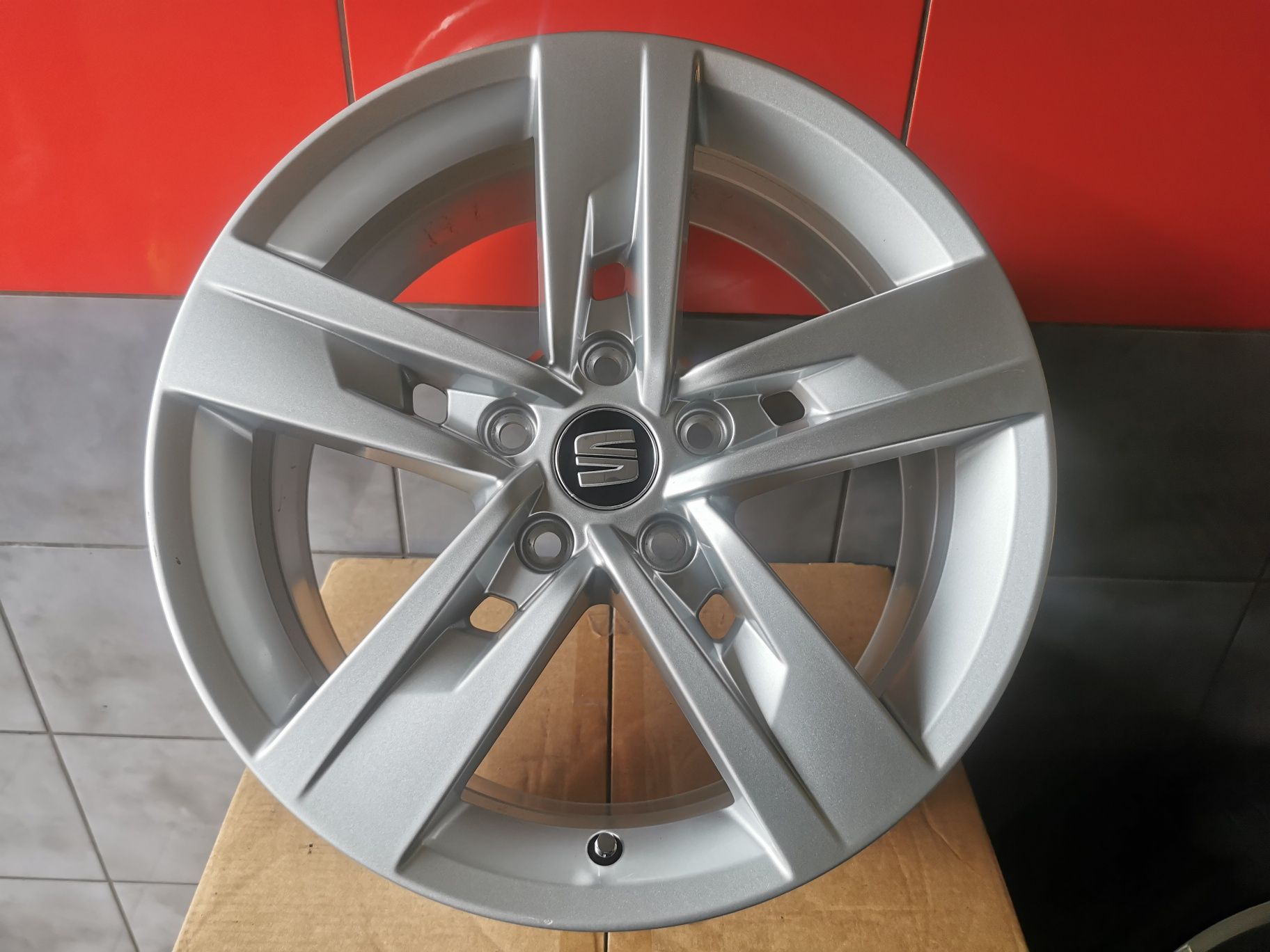 Felgi 17" 5x112 Seat Skoda VW Golf Passat Octavia Seat Audi A3 A4 A6