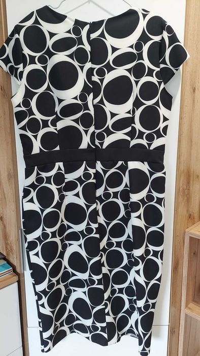 Sukienka nowa ANTALL