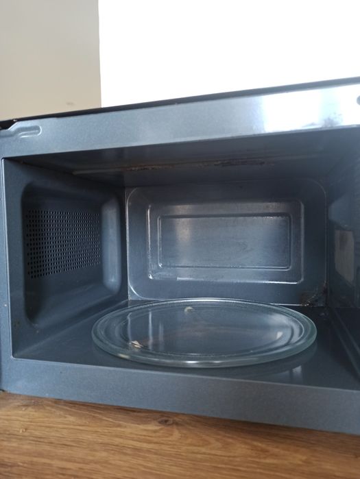 Мікрохвильовка Gorenje MO20DB