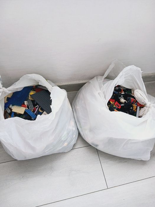 Продам LEGO на вагу