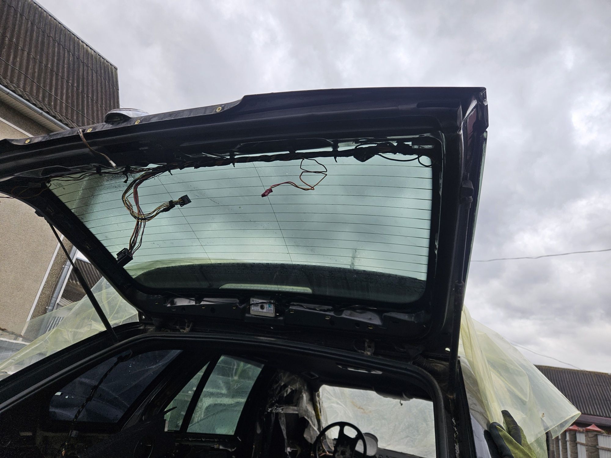 Кришка багажника Скло БМВ Х5 Е53 BMW X5 E53 Ляда Кляпа Дверка Дверь