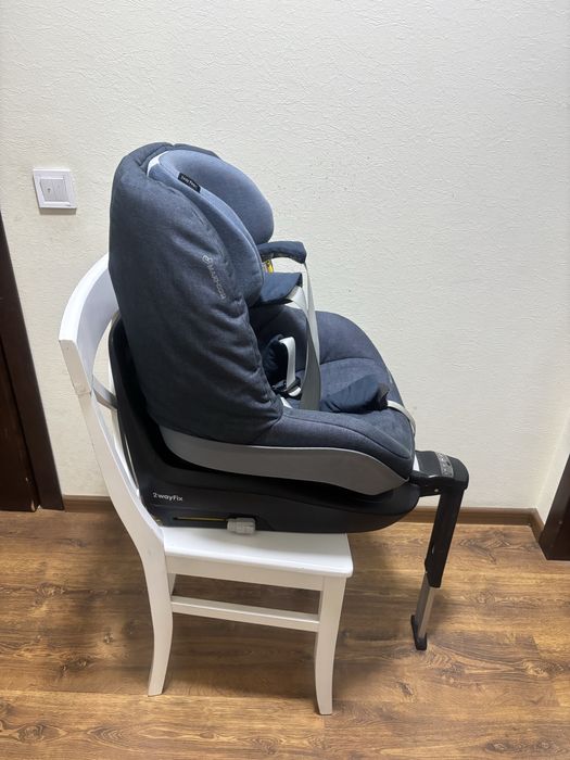 Автокрісло Maxi-Cosi 2Way Pearl + база 2Way Fix