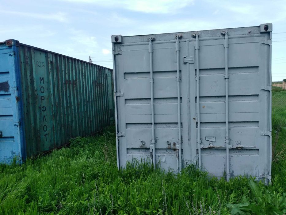 Морські контейнери 20 FT (6м)довжина.