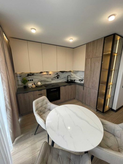 Продаж квартири (апартаменти) в ЖК Америка, вул. Володимира Великого