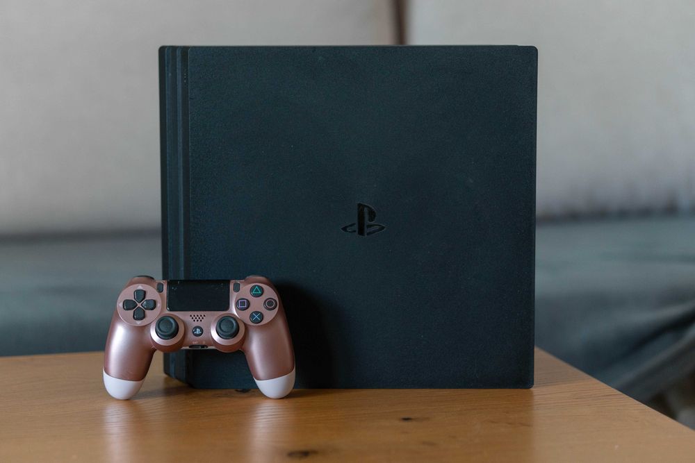 GWARANCJA! | Konsola PS4 Pro 1TB GOLDHEN | pad i kable | FW 12.00