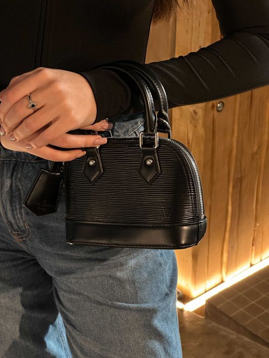 Сумка Louis Vuitton Nano Alma Epi Leather Black (Оплата при отриманні)