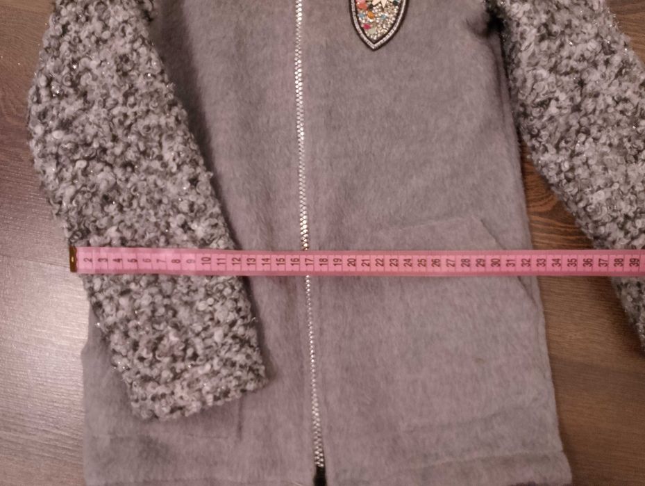 Тепла кофта на дівчинку