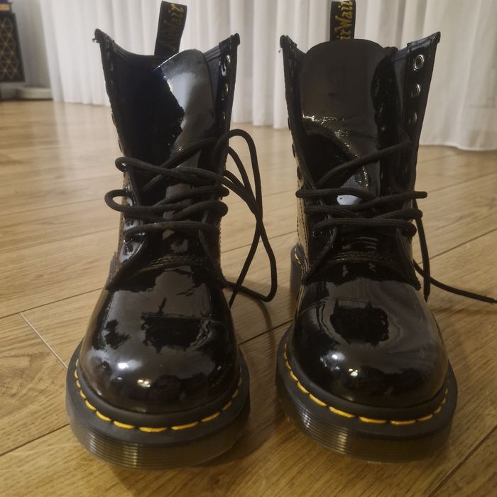 Martensy lakierowane