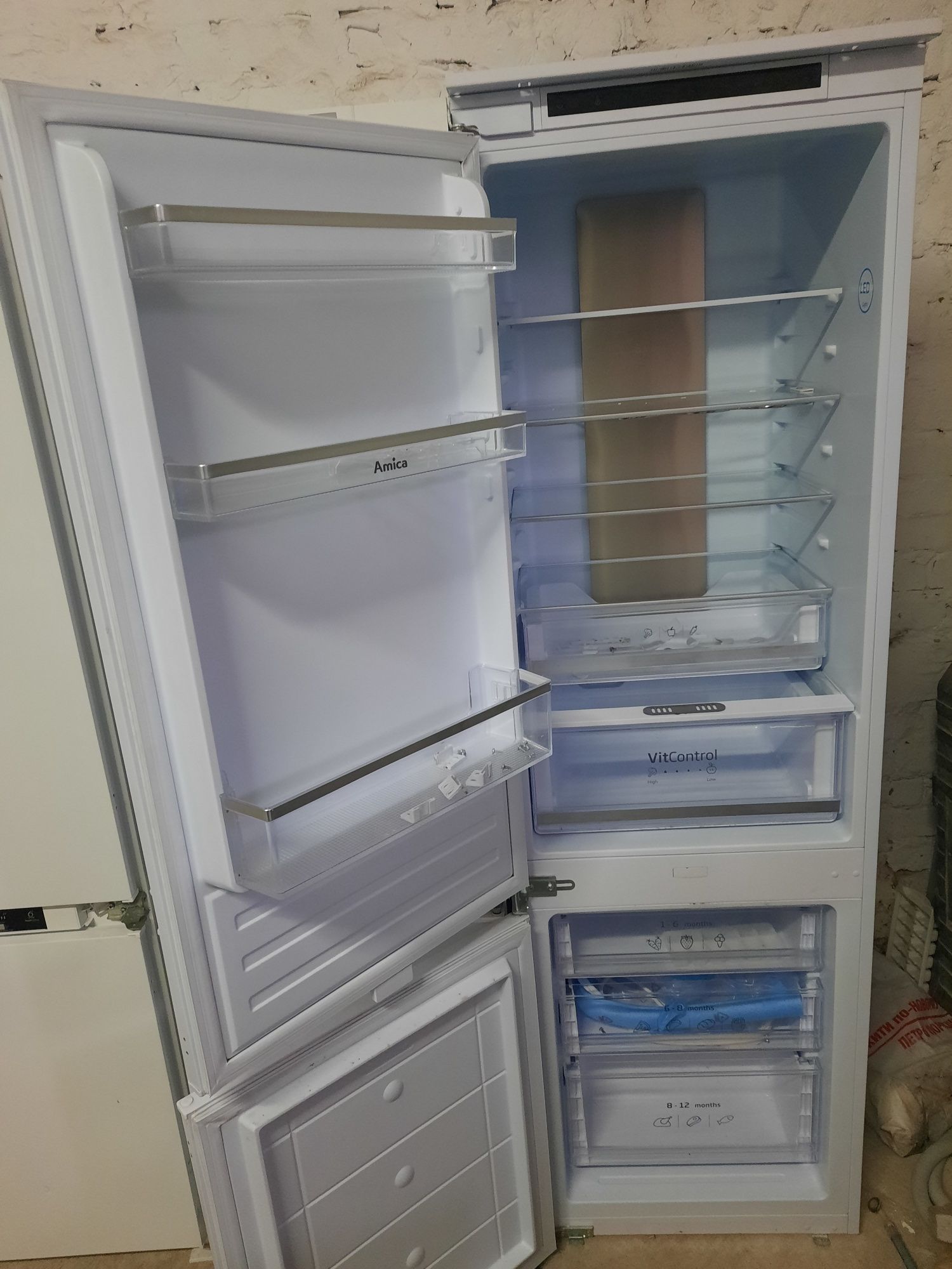 Холодильник під монтування Samsung no frost