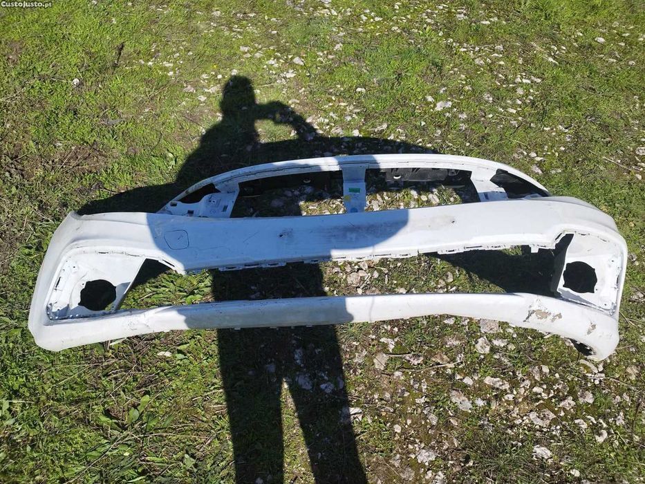 Para-choques frente Fiat Tipo 2022