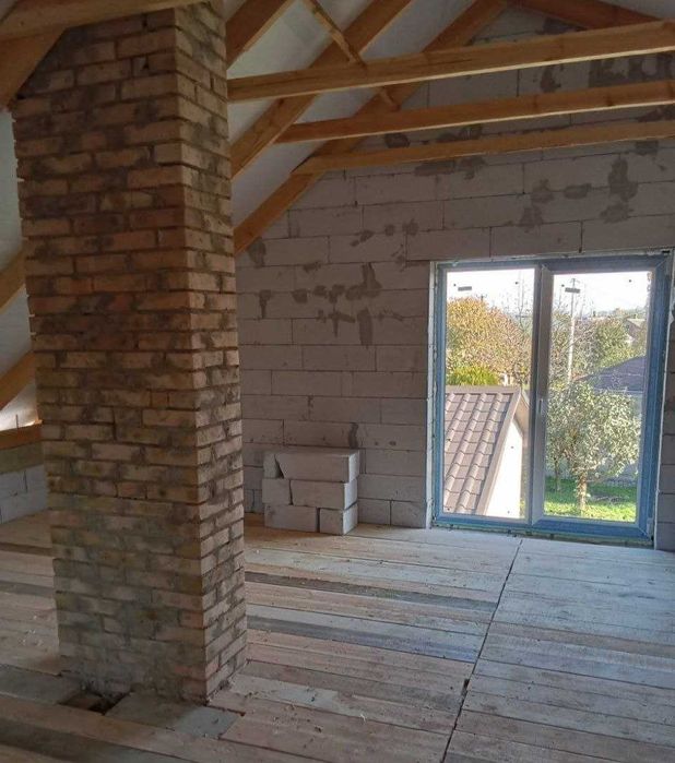 Я Ваш новий дім у Здолбунові! Просторий будинок з гаражем.