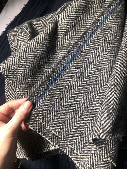 Tkanina płaszczowa 100% wełna jodełka 250/150 kupon