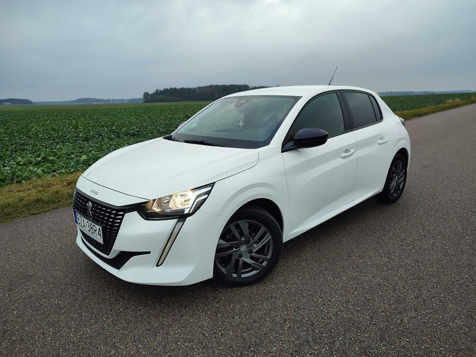 Peugeot 208**1,2 Pure Tech**Ledy**Navi**Parki**Grzane fotele*