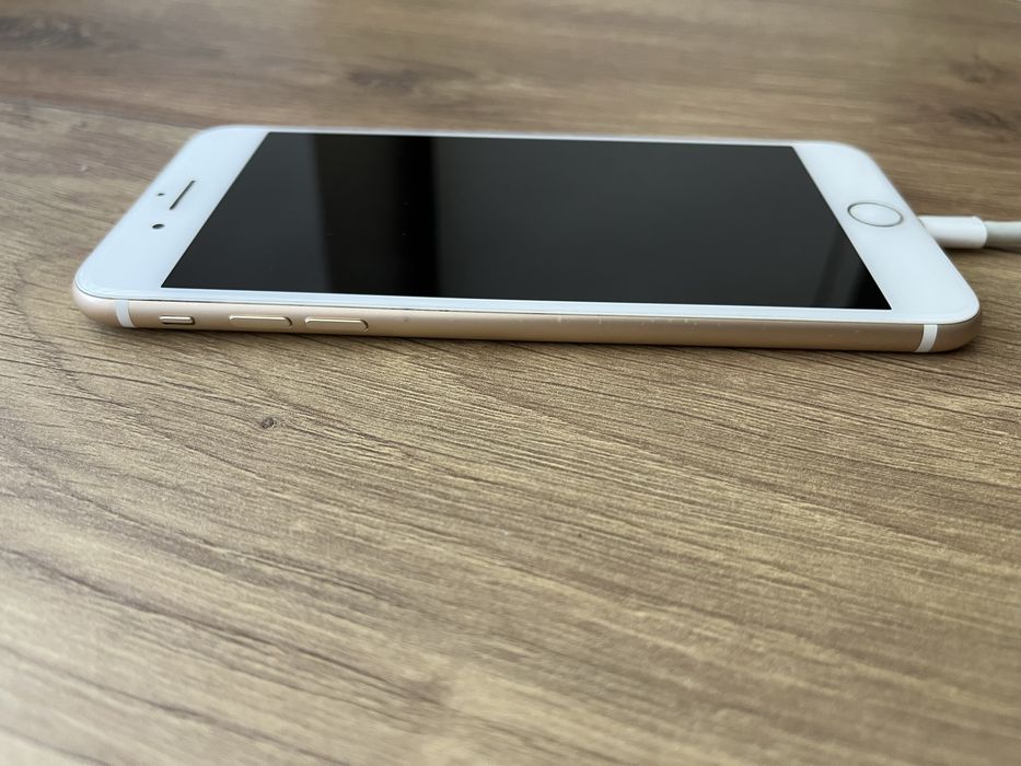 Iphone 7 plus zloty 32 gb stan idelany jak nowy sprawny