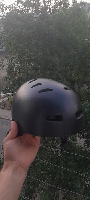 Продам Шлем велоспорт