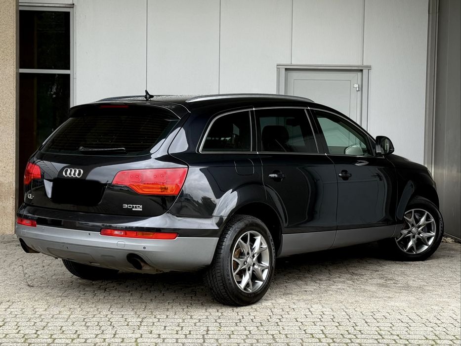 Audi Q7 3.0 TDI 233KM Quattro 4x4 7Osób *Navi*Skóra*Xenon*Alu*Hak