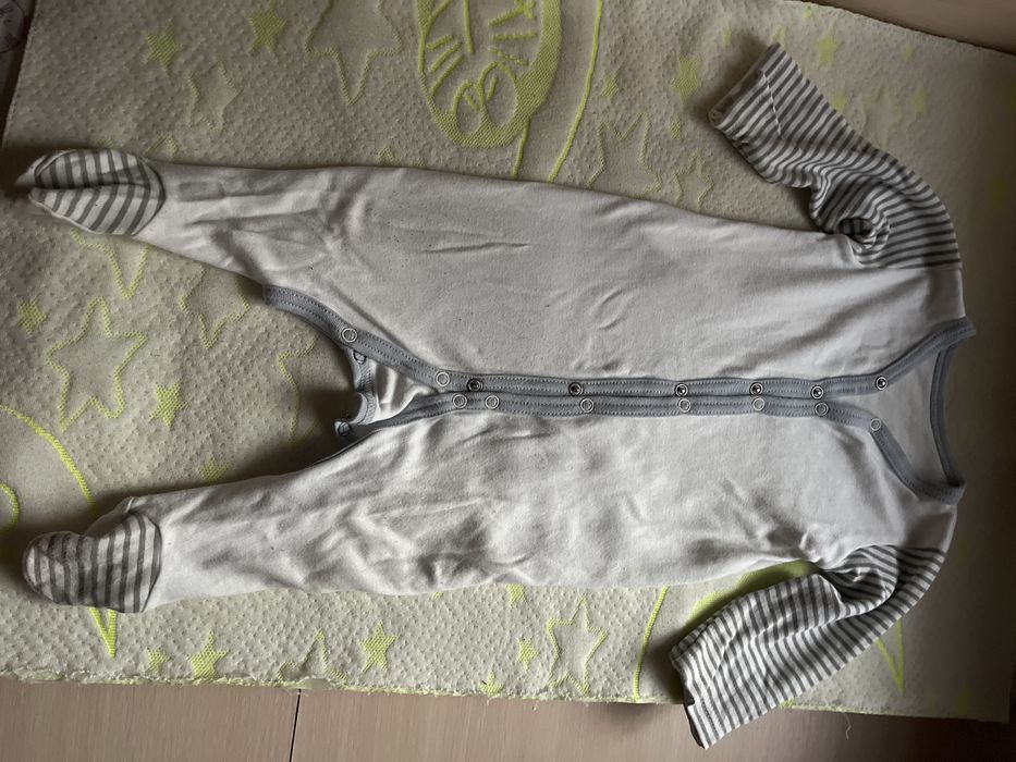 Два пакети речей на хлопчика від 0 до 8 місяців, тільки Первомайськ