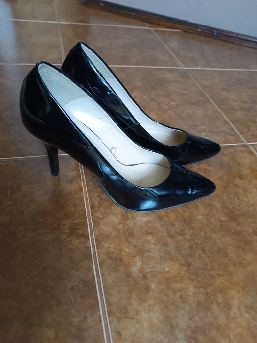 Szpilki damskie Wojas 39