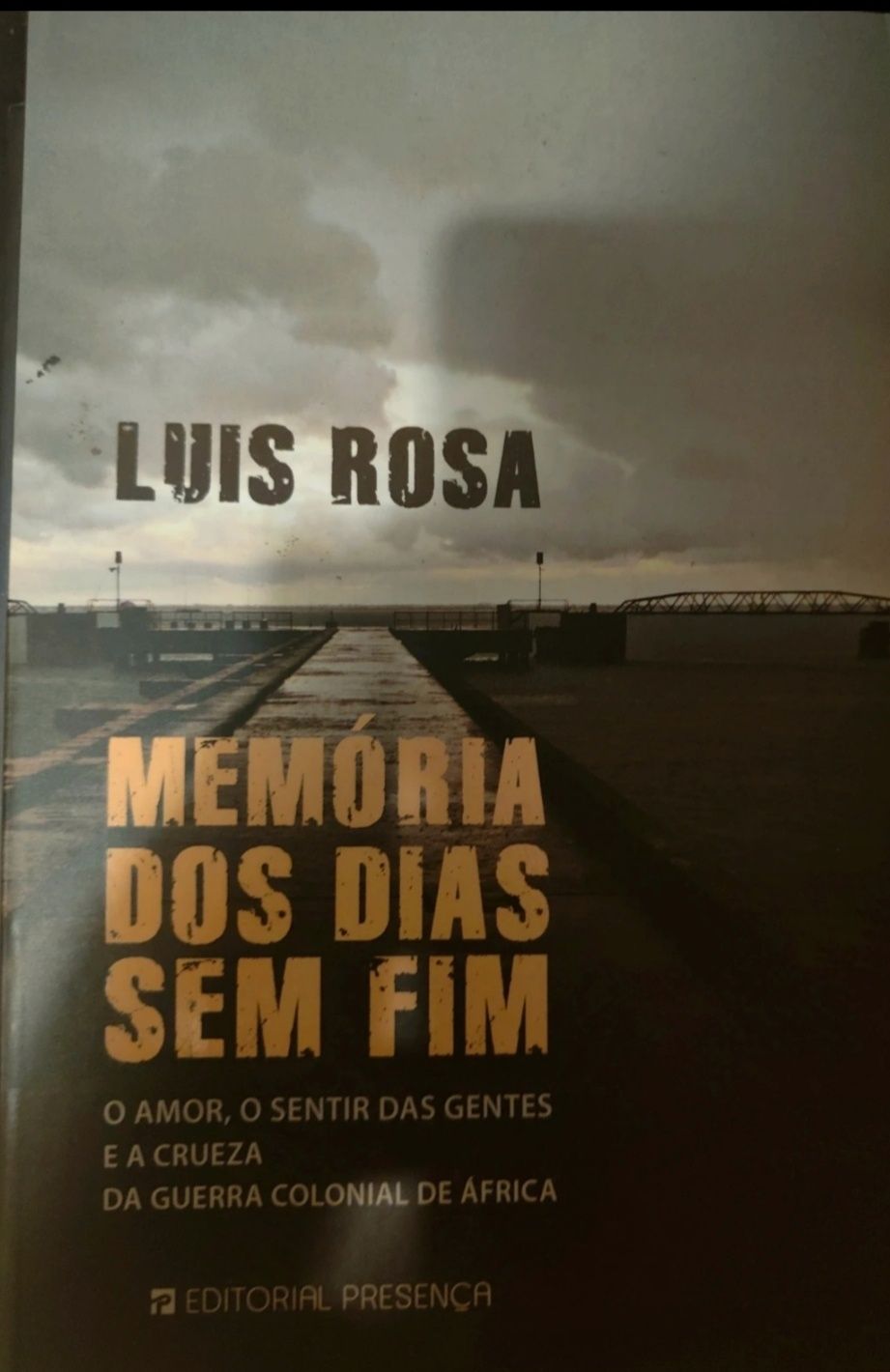 Vários livros, preço sob consulta