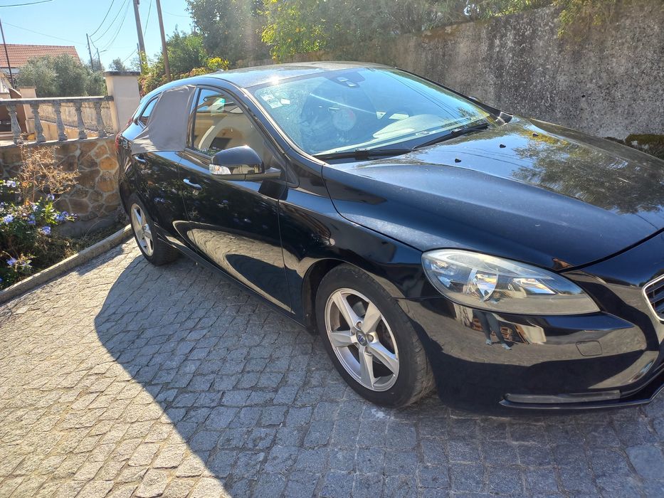 Vende-se volvo em bom estado
